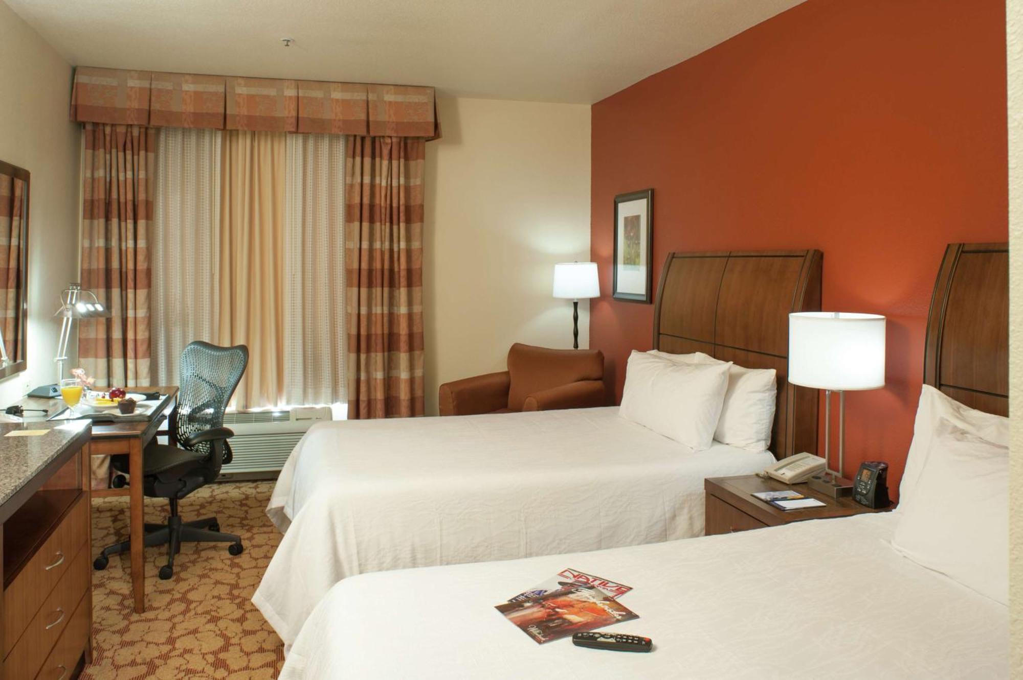 Hilton Garden Inn Tulsa Airport Dış mekan fotoğraf