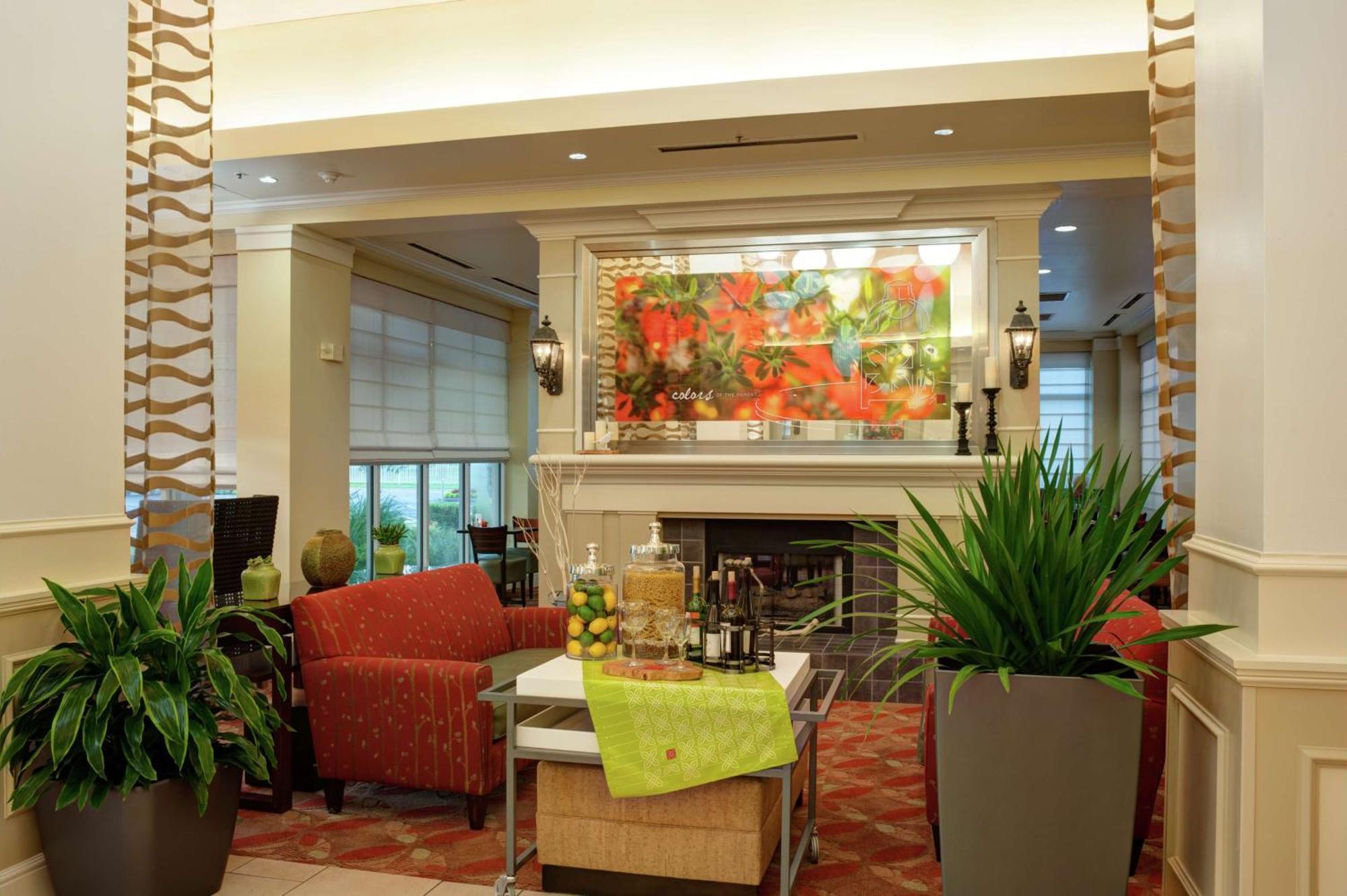 Hilton Garden Inn Tulsa Airport Dış mekan fotoğraf