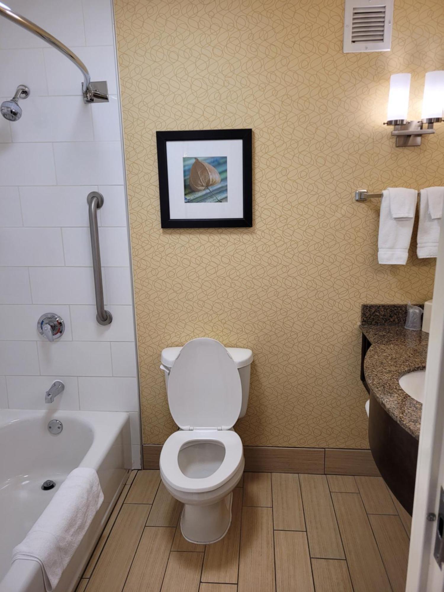 Hilton Garden Inn Tulsa Airport Dış mekan fotoğraf