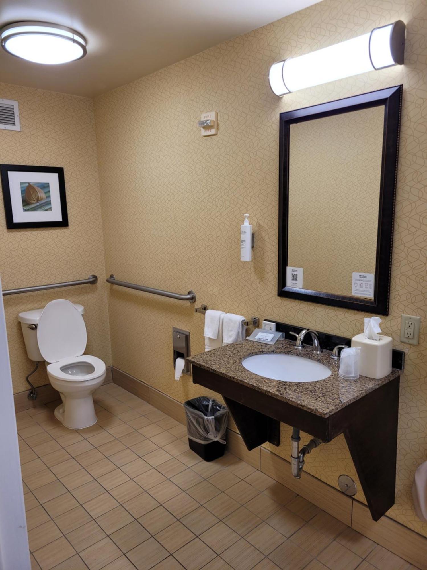 Hilton Garden Inn Tulsa Airport Dış mekan fotoğraf